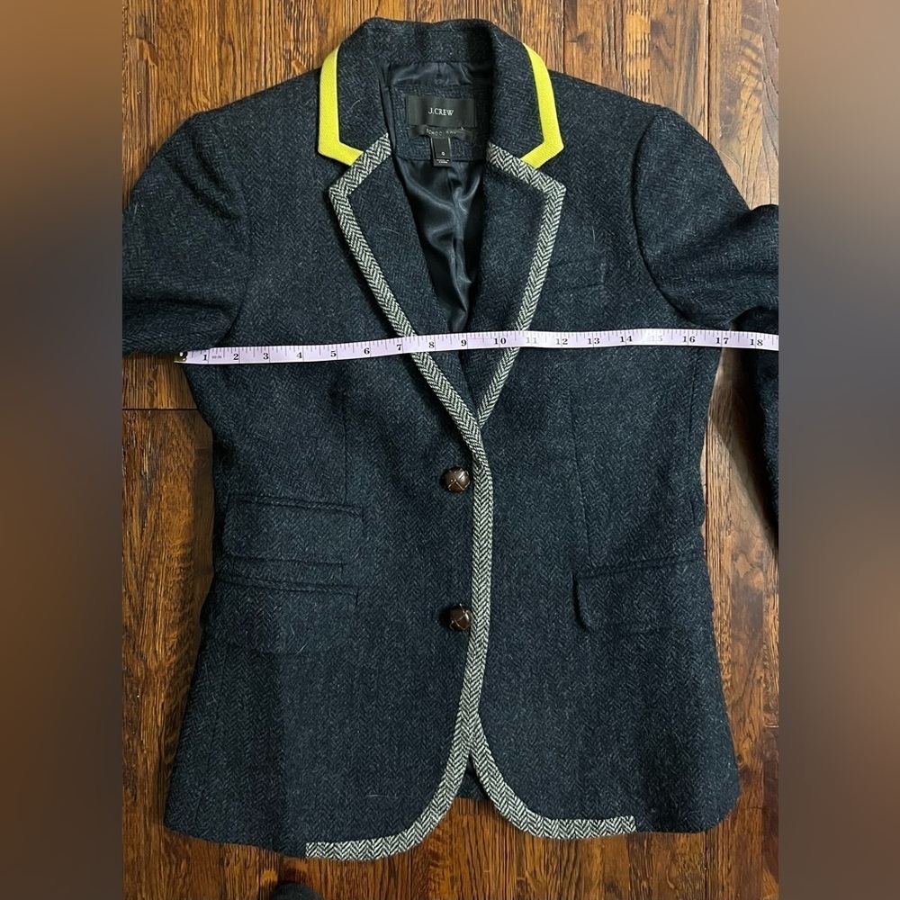 J CREW Wool Schoolboy Blazer with Neon and Herringbone Trim in Navy Size 0 - Picture 4 of 7